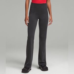 NWOT Lululemon Ribbed Softstreme Flared Pants Regular Size 6 Color Black